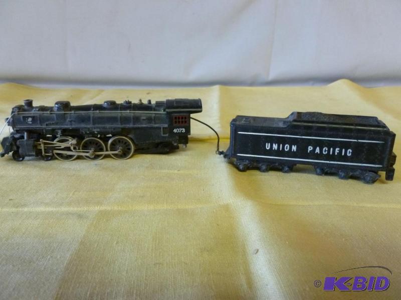 lot 164 image: Vintage HO Scale Union Pacific powered locomo...