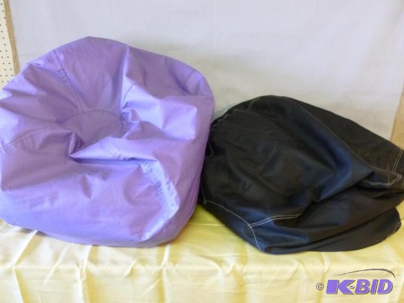 lot 191 image: Lot of two large video game bean bag chairs, ...