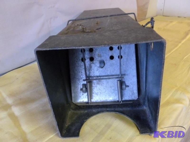 lot 237 image: Large heavy gage plastic live animal trap tha...