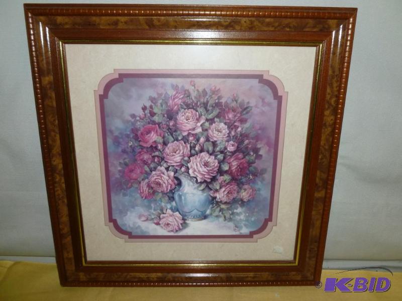 lot 24 image: Nice wood framed and matted floral picture th...