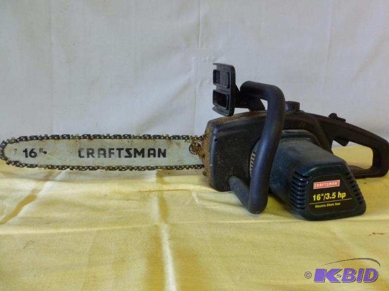 lot 6 image: Craftsman 16"  3.5 h.p electric chain s...