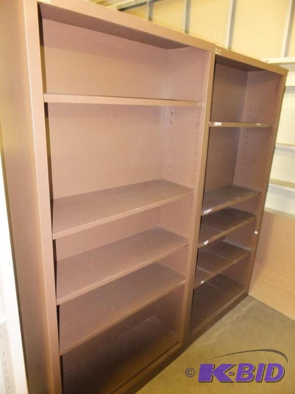 lot 43 image: Shelving Units