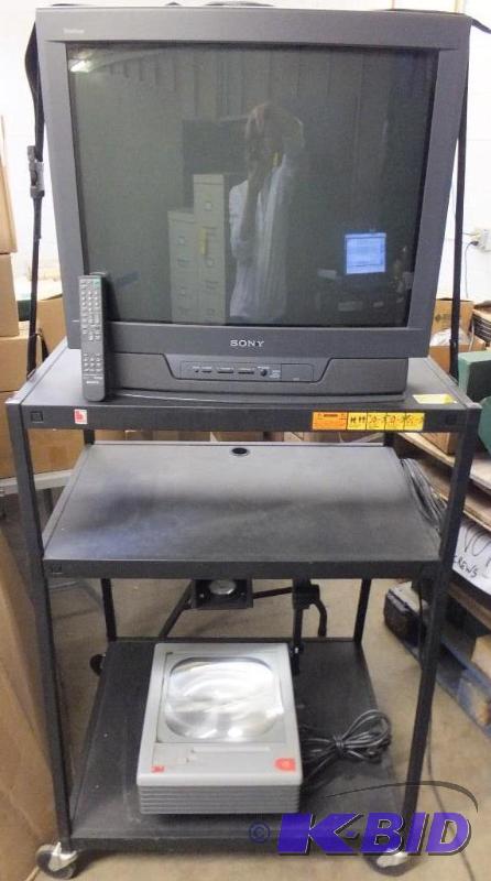 lot 48 image: AudioVisual Cart, Monitor & Overhead Projector