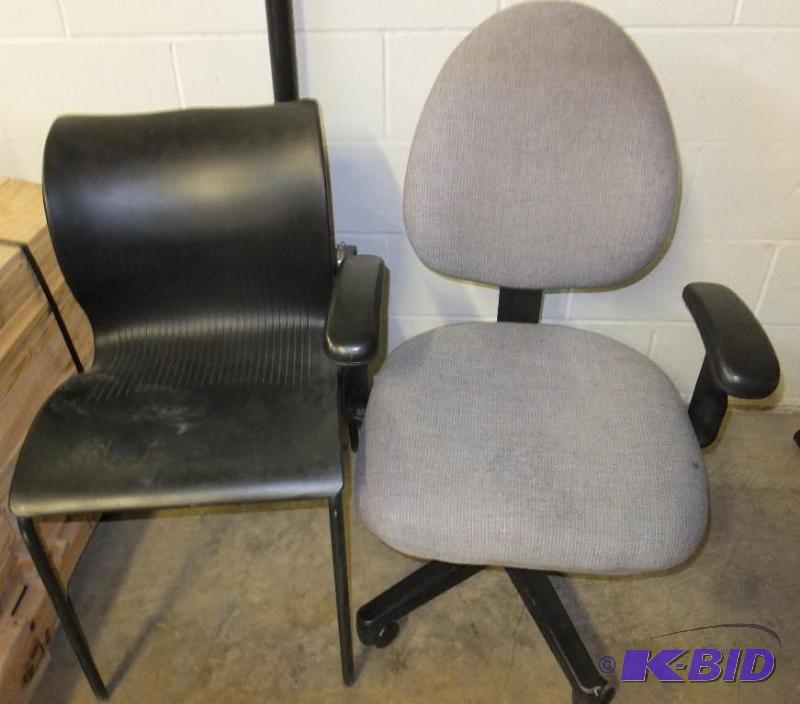 lot 53 image: Office Chairs