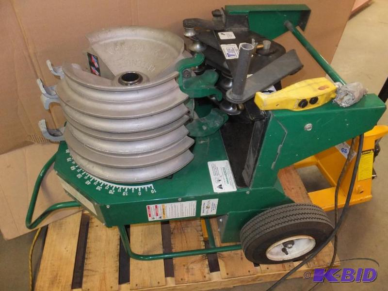 lot 8 image: Electric Conduit Bender