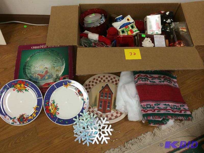 X-mas goodies, platters...
