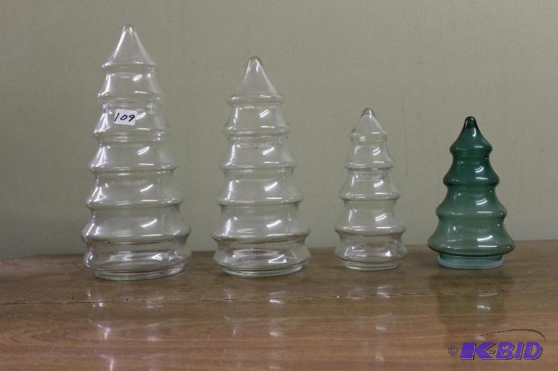 lot 109 image: Set of 4 Glass Christmas Trees ...