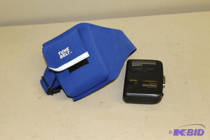 lot 269 image: Sony Walkman ...