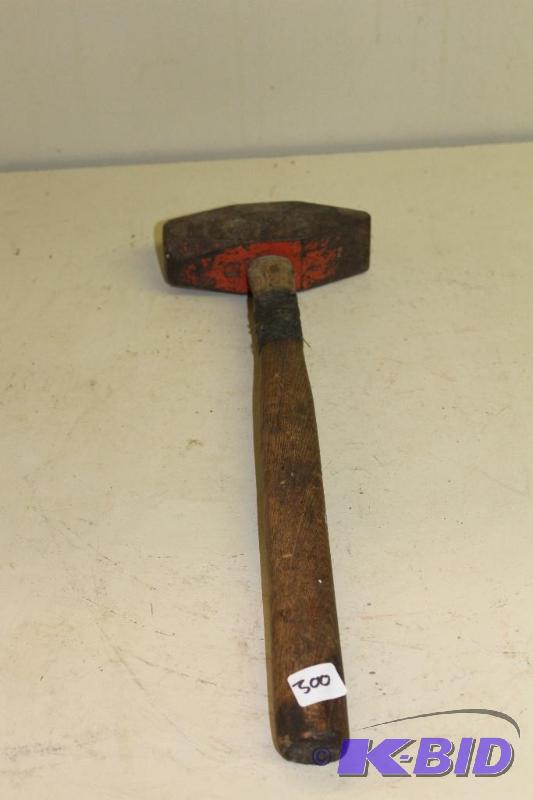 lot 300 image: Hammer...
