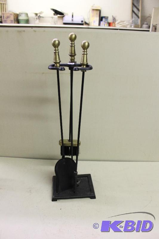 lot 63 image: Fire Place Tool Set, Like New Condition ...