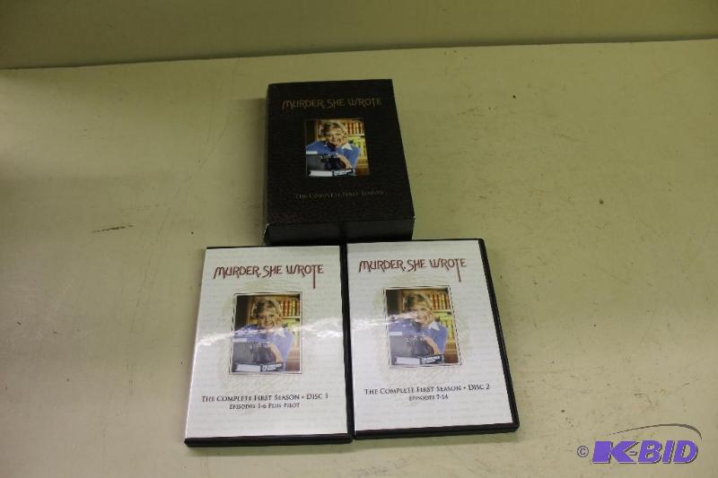 lot 80 image: Murder. She Wrote Season 1 DVD Set   M...