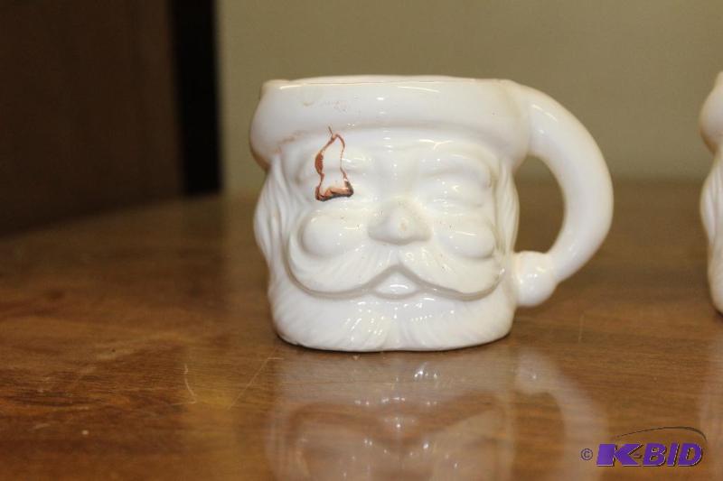 lot 98 image: Ceramic&nbspSanta Mugs ...