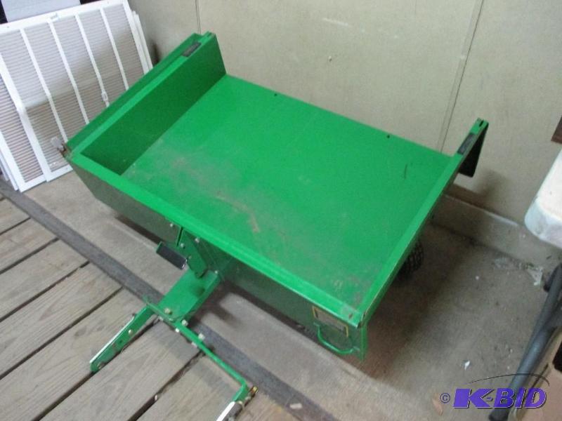 lot 5 image: John Deere MC519 mower box, dumps, very good ...