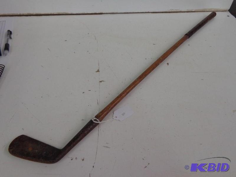 lot 32 image: Mini Golf Club   Marked &quotSpecial" H...