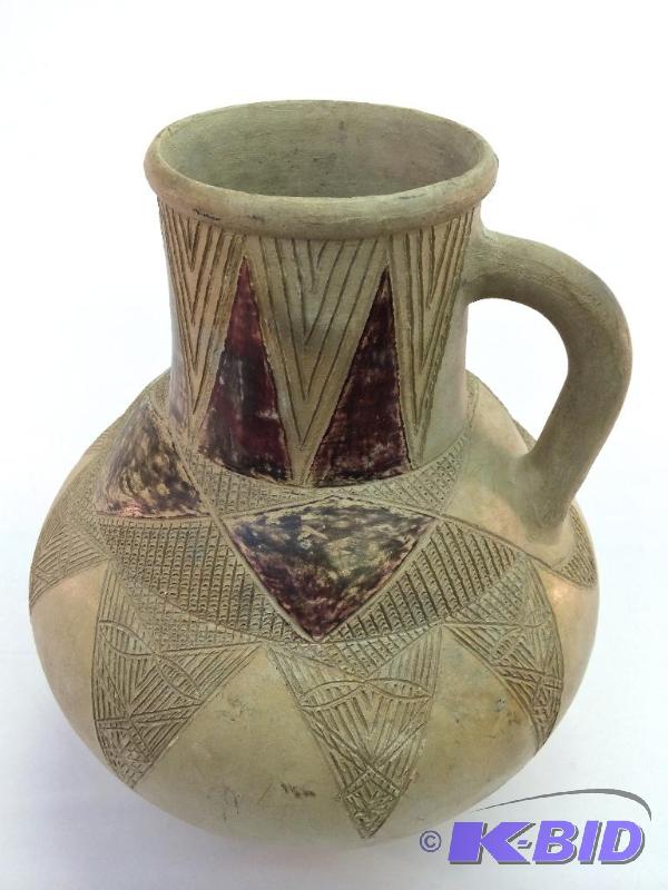 lot 2 image: Very Large Handmade Clay Vessel