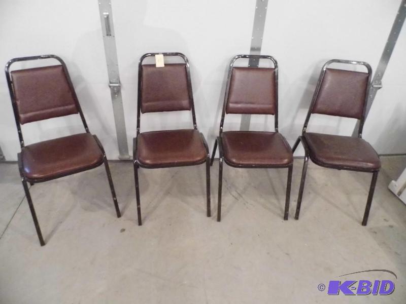 4 Banquet Chairs