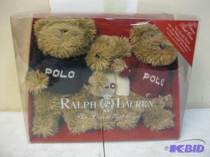 lot 145 image: Ralph Lauren Polo, The Bears That Care Set, B...