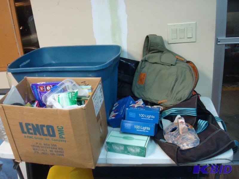 lot 147 image: Lot Of Random Items, Christmas Lights, Abercr...