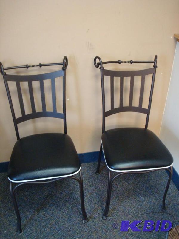 lot 19 image: Pair Of Rod Iron&nbspChairs Nice Good Condit...