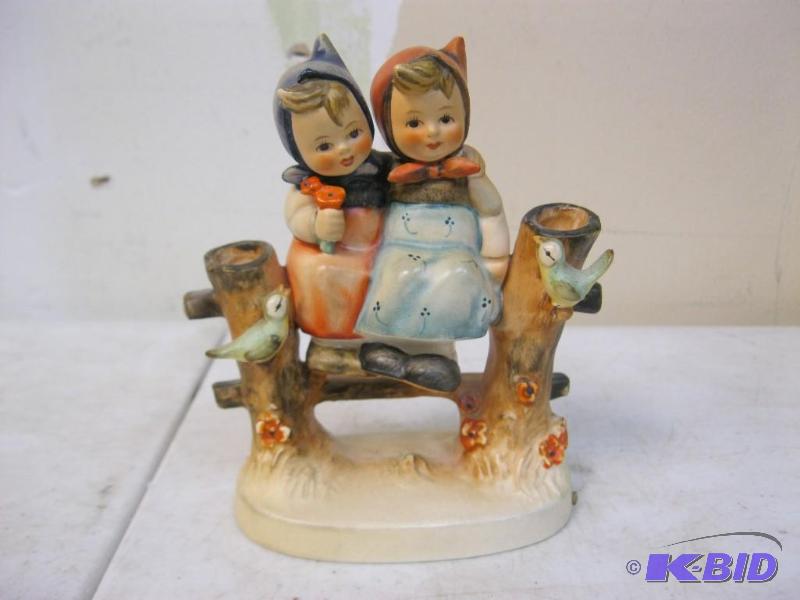 lot 3 image: Vintage Coquettes Hummel Figurine, Good Condi...