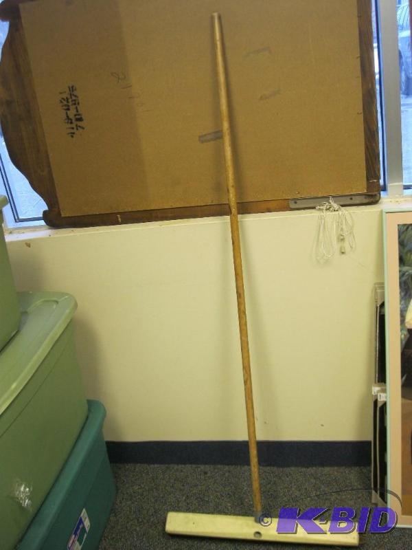 lot 64 image: Wood Push Broom...