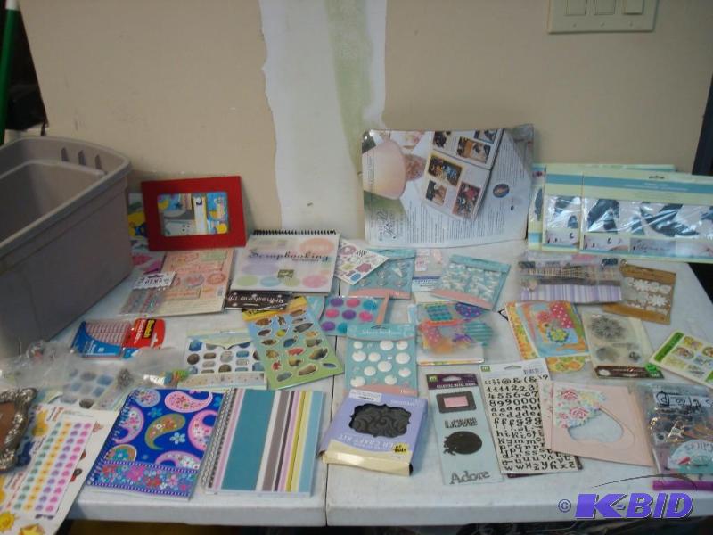 lot 89 image: Lot of Art And Craft Book Items, Mostly New...