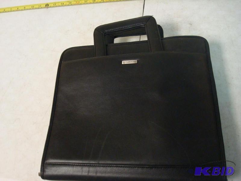 lot 97 image: Franklin Covey Three Ring&nbspBrief Case...