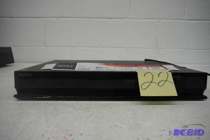 lot 22 image: Sony DAV-DZ170 DAV-DZ171 HBD-TZ140 HBD-TZ130 5.1 Channel Bravia DVD Home Theater AV System