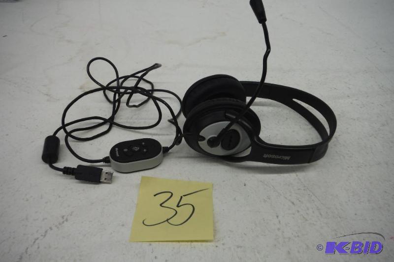 lot 35 image: Microsoft L2 LifeChat LX-3000 USB Headset (JUG-00016)