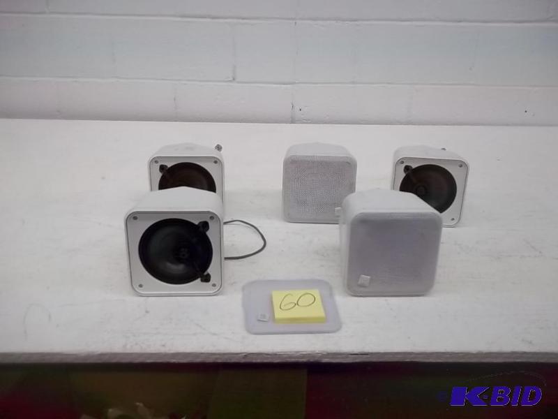 lot 60 image: Lot of five Boston Acoustics SOUNDWARE 4.5-Inch IndoorOutdoor Coaxial Speakers (White)