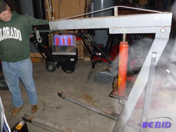 2 ton enginecherry picker. 8 ton lift ram.Us...