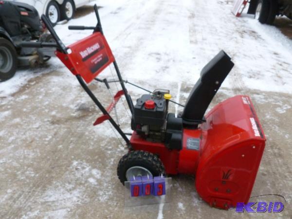 Yard Machine 522 self propelled snow blower ...