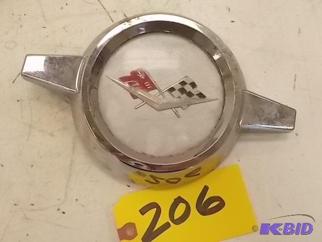 lot 206 image: 1959 Chev. Impala 2 Bar Spinner Center Cap...