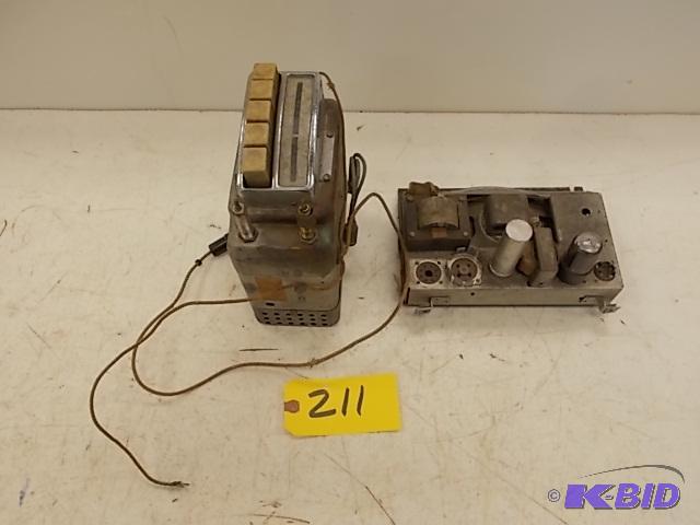 lot 211 image: 1949-50 Chev. Radio...
