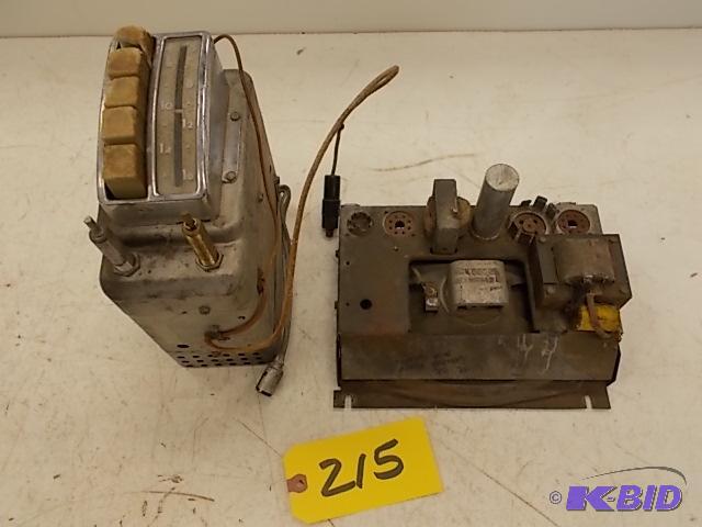 lot 215 image: 1949-50 Chev. Radio...