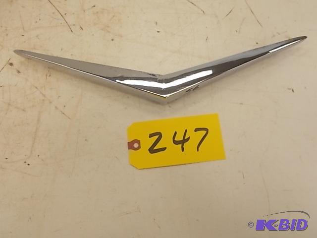 lot 247 image: 1956 Chev. Hood Vee Emblem, NOS...