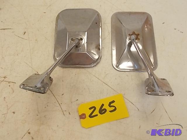 lot 265 image: (2) Side View Mirrors...