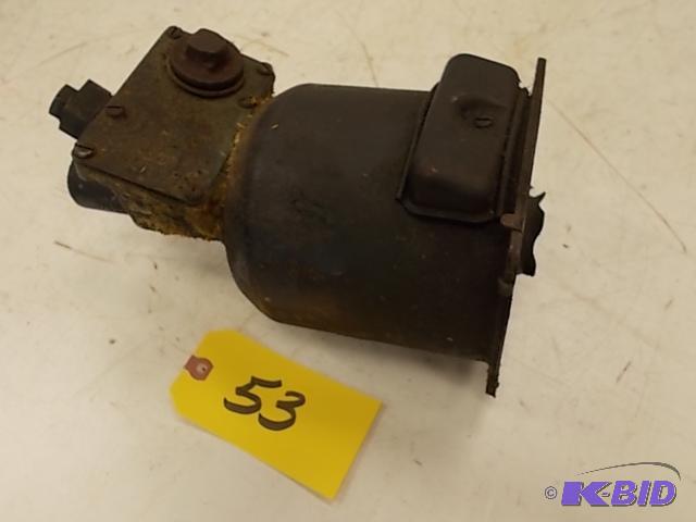 lot 53 image: 1955-57 Chev. Master Cylinder...