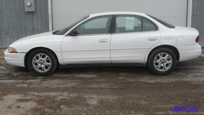 2000 OLDSMOBILE INTRIGUE 195,400----1G3WH52H6...