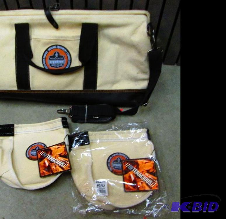 Arsenal Tenacious heavy canvas bag in clean c...