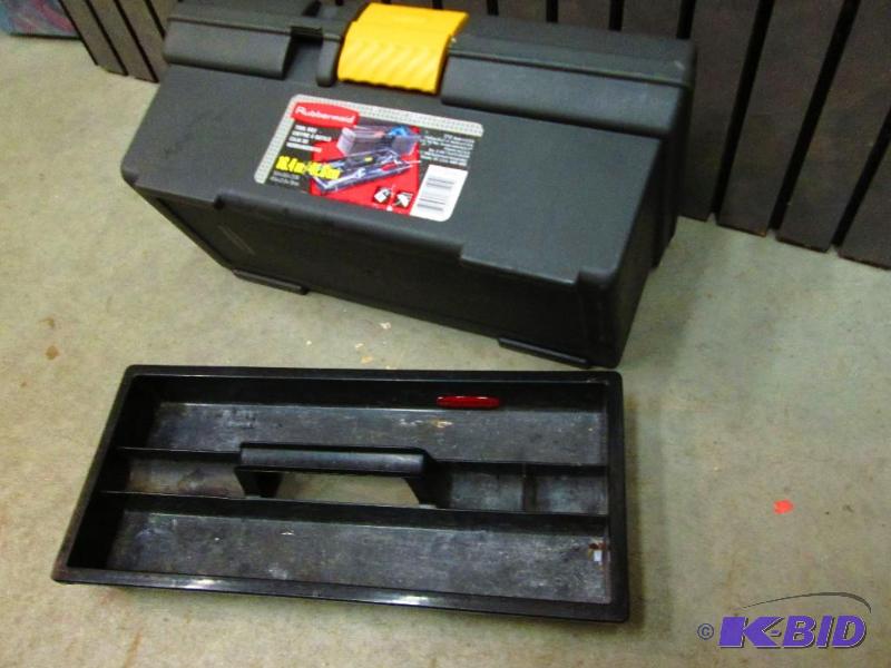 Tool box by Rubbermaid, C...
