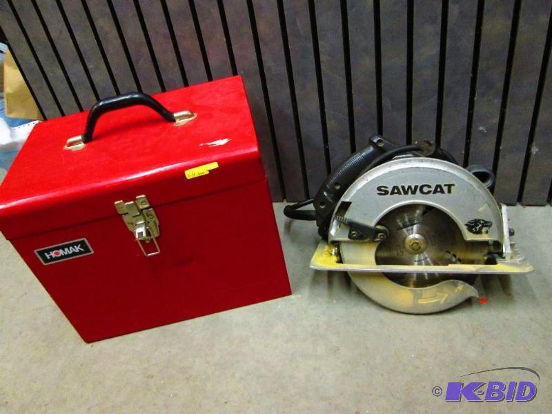 Sawcat circular saw in red metal case, 8  inc...