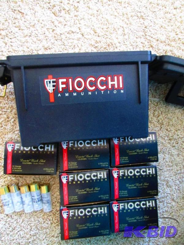 Fiocchi clasp plastic case with 7 cases and 5...
