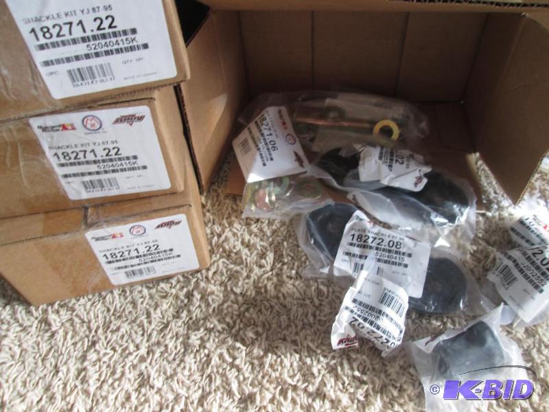 Lot of 4 boxes, each is a shackle kit for YJ ...