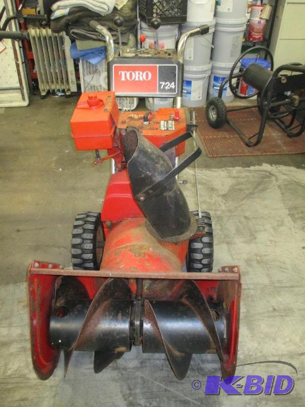 Toro Snow Blower