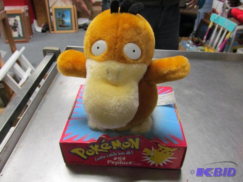 lot 26 image: Pokmon #54 Psyduck plush