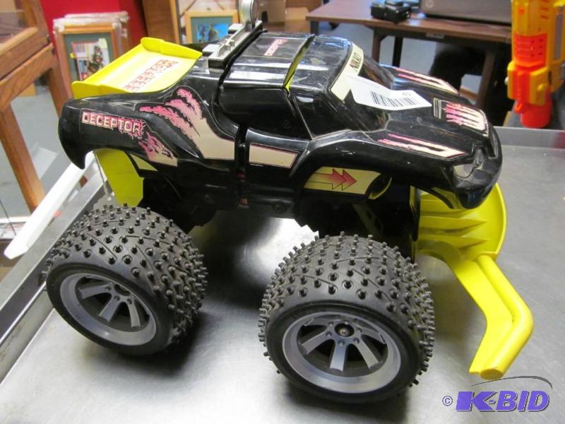 lot 41 image: Nikko remote control  vehicle NO Battery or remote