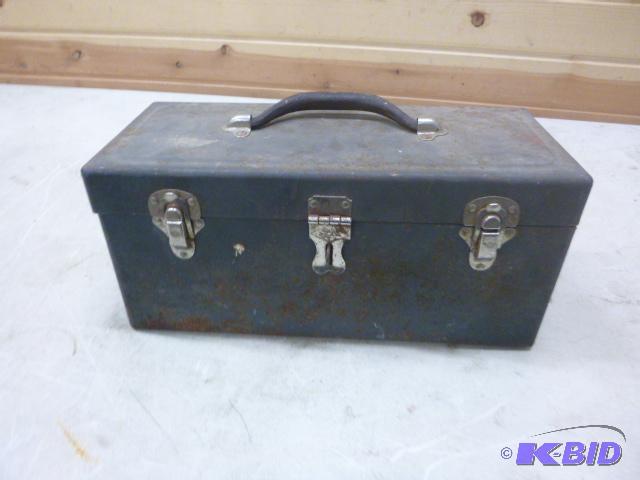 lot 153 image: 14" Metal Toolbox with Miscellaneous Too...