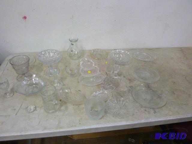 lot 164 image: Lot of Miscellaneous Glassware...