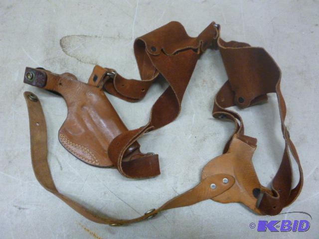 lot 181 image: Shoulder Holster...